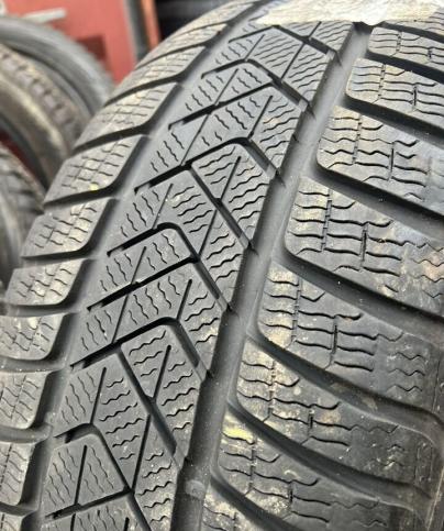 Pirelli Winter Sottozero 3 245/45 R18