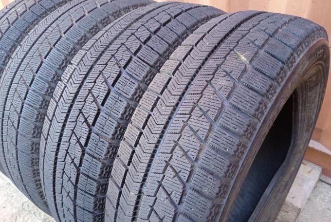 Bridgestone Blizzak VRX 185/65 R15