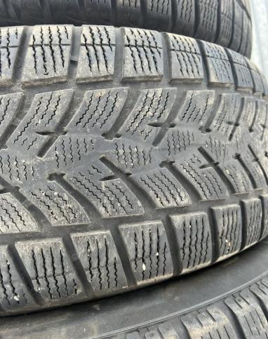 Goodyear UltraGrip Ice 225/60 R17