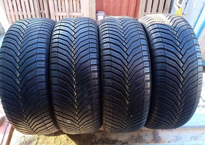 Michelin CrossClimate 2 215/55 R16