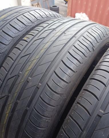 Bridgestone Turanza T001 215/60 R16