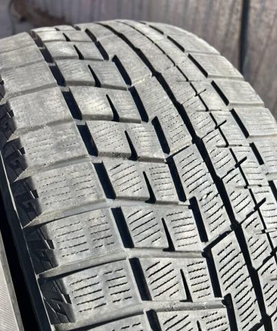 Yokohama Ice Guard IG60 225/50 R17