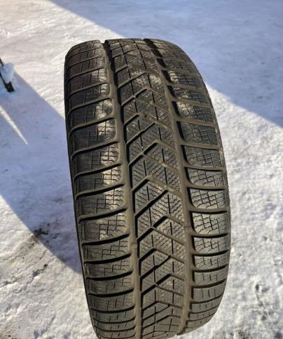 Pirelli Winter Sottozero 3 245/45 R19 102V