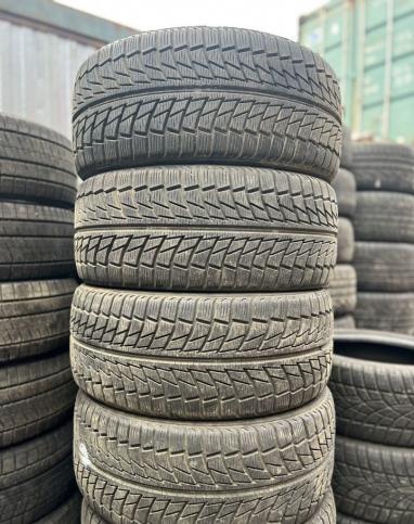 Nankang Snow Viva SV-1 245/40 R18