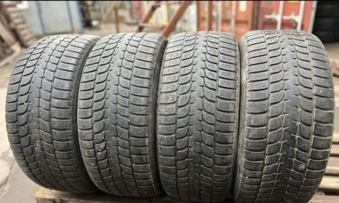 Bridgestone Blizzak LM-25 4x4 255/50 R19