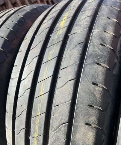 Goodyear EfficientGrip 2 SUV 275/60 R20