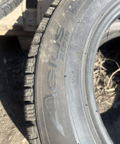 Michelin Agilis Alpin 205/65 R16C