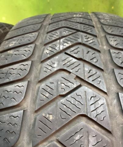 Pirelli Winter Sottozero 3 245/45 R19