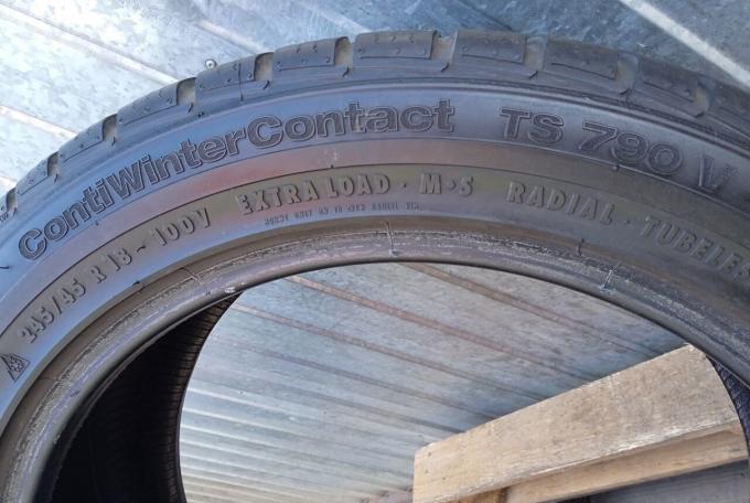 Continental ContiWinterContact TS 790v 245/45 R18