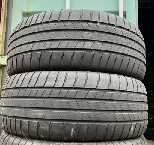 Bridgestone Turanza T005 215/55 R17