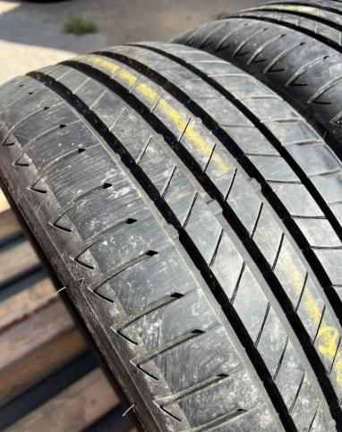 Bridgestone Turanza T005 225/40 R18