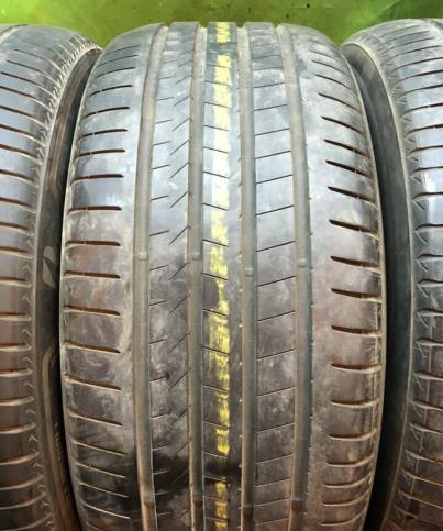 Bridgestone Alenza 001 275/45 R21