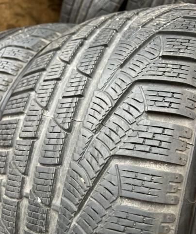 Pirelli Winter Sottozero 240 Serie II 235/40 R19