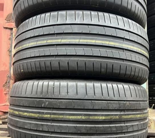 Pirelli P Zero PZ4 275/40 R21