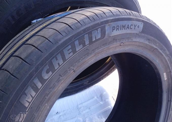 Michelin Primacy 4 245/45 R17