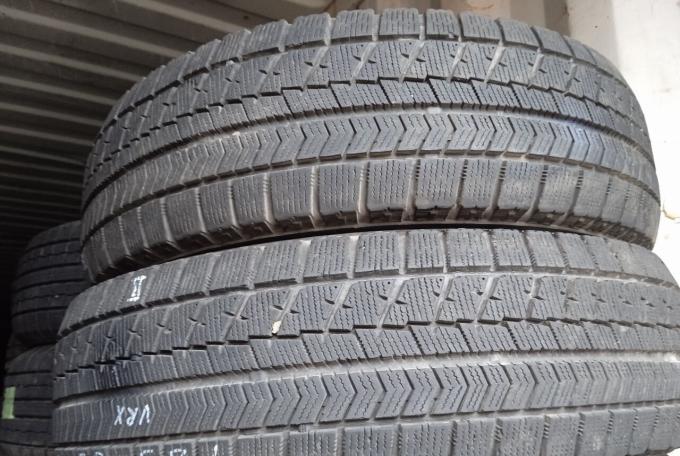 Bridgestone Blizzak VRX 185/65 R15