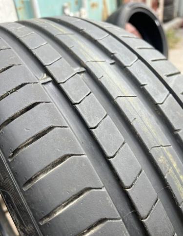 Pirelli P Zero PZ4 245/45 R19