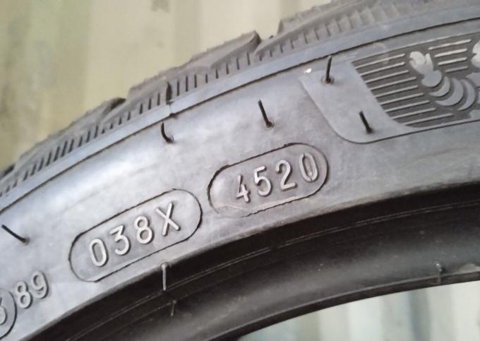 Michelin Pilot Alpin 5 235/40 R18