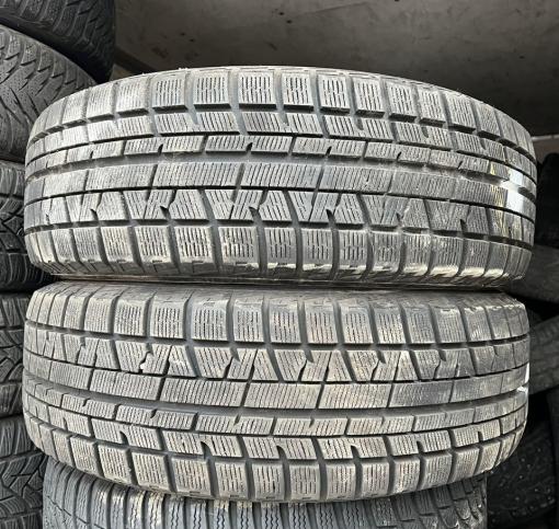 Yokohama Ice Guard IG50+ 215/65 R16