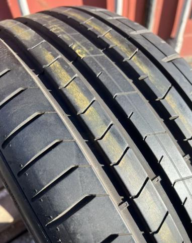 Pirelli P Zero PZ4 225/40 R18