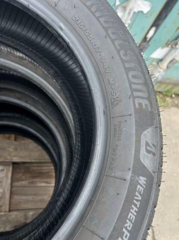 Bridgestone WeatherPeak 215/55 R17