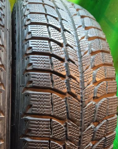 Michelin X-Ice 215/60 R17