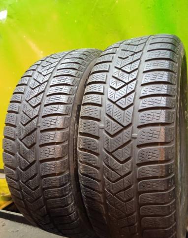 Pirelli Winter Sottozero 3 215/60 R16