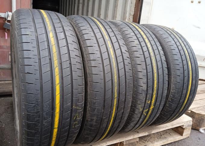 Bridgestone Turanza T005A 215/55 R17