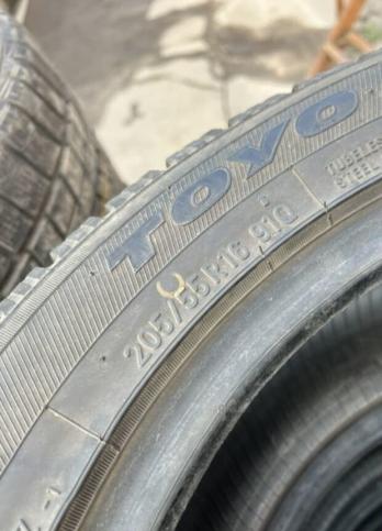 Toyo Observe Garit GIZ 205/55 R16