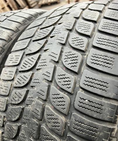 Bridgestone Blizzak LM-25 255/50 R19