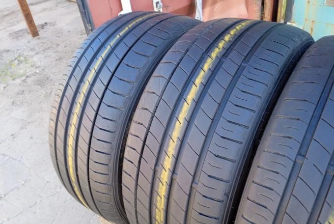 Dunlop SP Sport LM705 245/40 R18