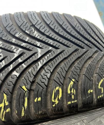 Michelin Alpin 5 205/50 R17