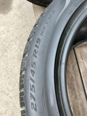 Pirelli P Zero Winter 275/45 R19