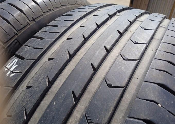 Continental ContiPremiumContact 5 225/55 R17