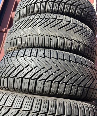 Michelin Alpin 6 205/55 R16