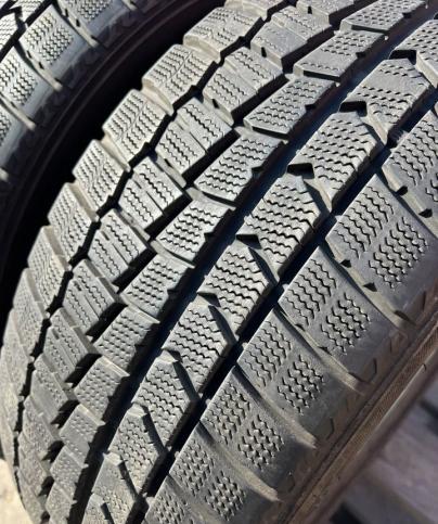 Dunlop Winter Maxx WM02 225/50 R18