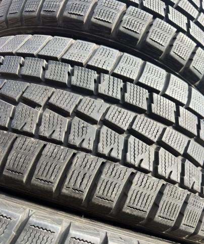 Dunlop Winter Maxx WM01 215/45 R17