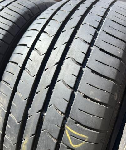 Goodyear EfficientGrip Eco EG01 215/60 R16