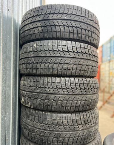 Michelin X-Ice 3 215/45 R17