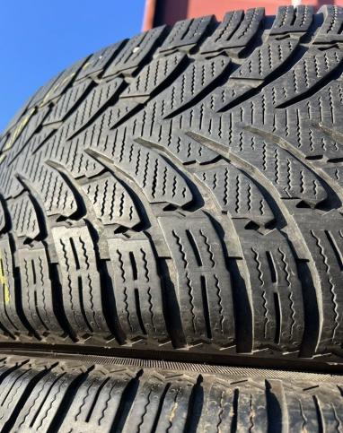 Nokian Tyres WR SUV 4 255/70 R16