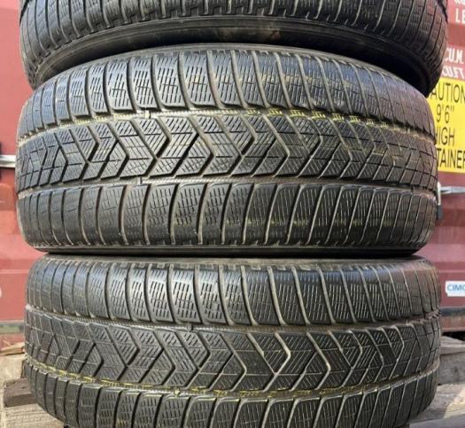 Pirelli Scorpion Winter 275/55 R19