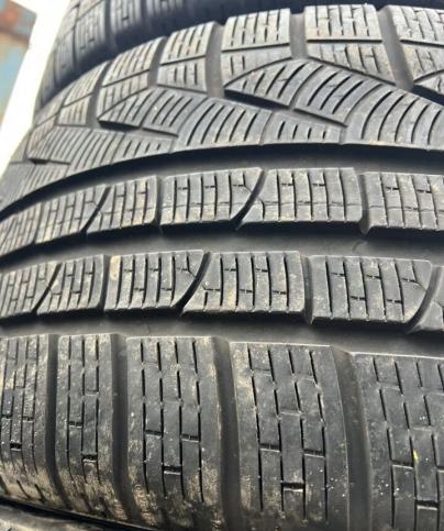 Pirelli Winter Sottozero 240 Serie II 255/40 R18