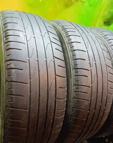 Bridgestone Dueler H/P Sport 215/65 R16