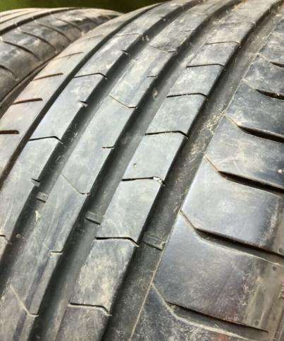 Pirelli P Zero PZ4 245/45 R20