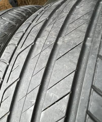 Bridgestone Turanza T001 225/45 R17