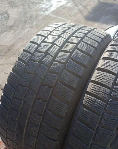 Dunlop Winter Maxx WM01 235/45 R17