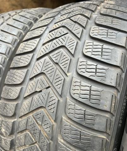 Pirelli Winter Sottozero 3 255/45 R19