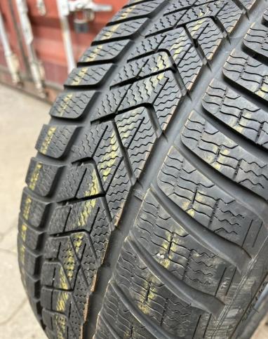 Pirelli Winter Sottozero 3 245/40 R19