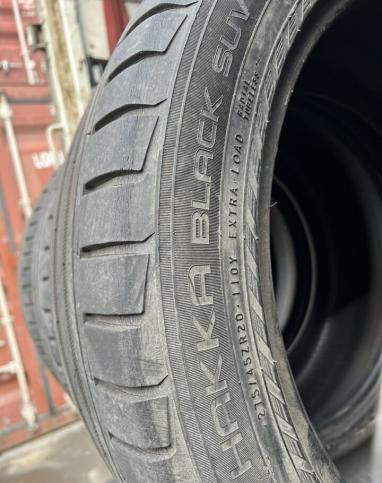 Nokian Tyres Hakka Black 275/45 R20