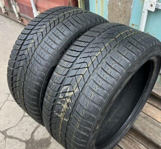 Pirelli Winter Sottozero 3 275/35 R19